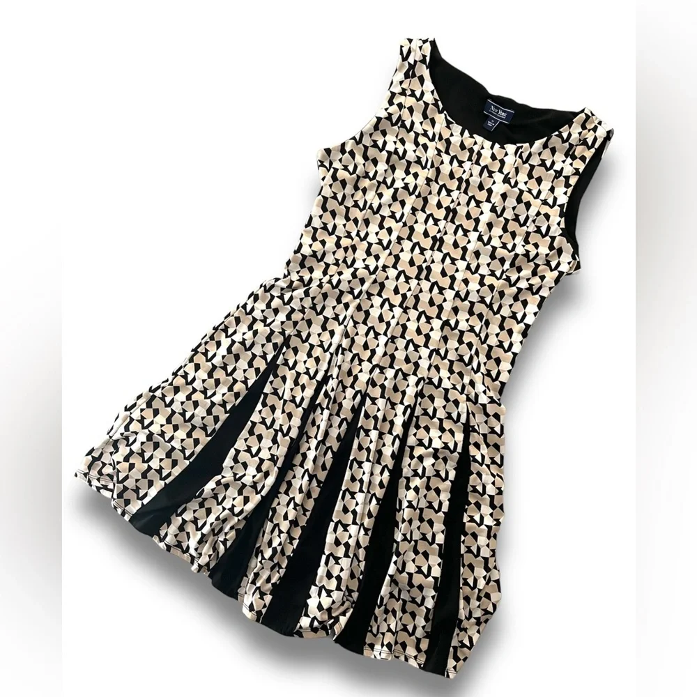 New York Clothing Company Dress - Picture 1 of 4